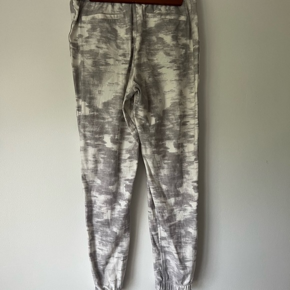 Athleta Farallon jogger - Picture 4 of 7